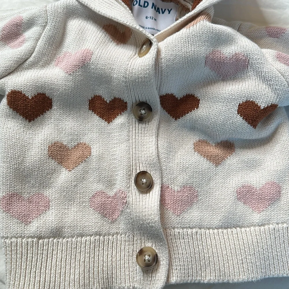 Old Navy Purple and White Hoodies for Cozy Comfort. Size 6-12 months. Butterfly